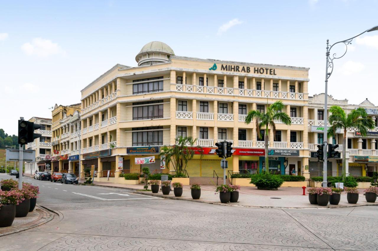Mihrab Hotel Putrajaya Eksteriør bilde
