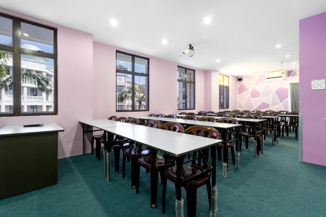 Mihrab Hotel Putrajaya Eksteriør bilde